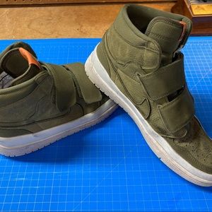 Air Jordan 1 High Double Strap - Size 13